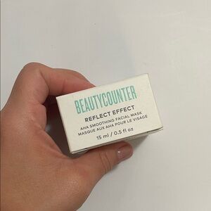 Beautycounter Reflect Effect AHA Facial Mask - Cream